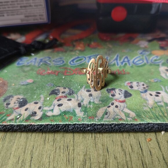 Initial Ring - Picture 1 of 3